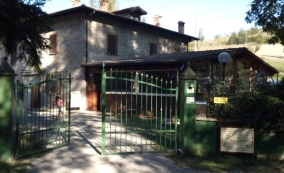 Az. Agr. Agriturismo Nonna Nella Villa Guiglia Luaran gambar